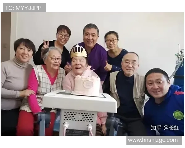 足球明星脑瘤困境揭秘：从竞技场到病床的艰难转折与勇敢抗争